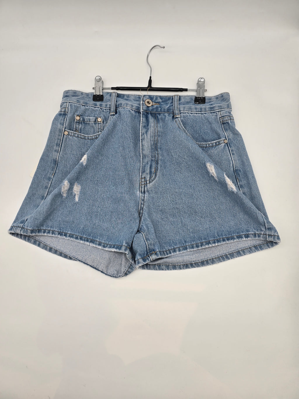 Caro JAX LaserEdge™ Patched Shorts